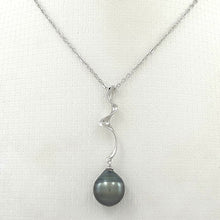 Load image into Gallery viewer, 92T0093B NATURAL BLACK TAHITIAN BAROQUE PEARL PENDANT SILVER TWIST BAIL