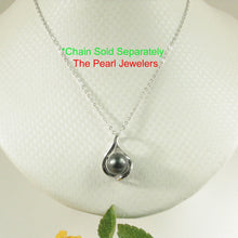 Load image into Gallery viewer, Embrace Silver-Green Tahitian Pearl Pendant