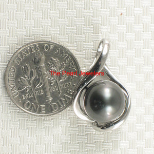 Embrace Silver-Green Tahitian Pearl Pendant