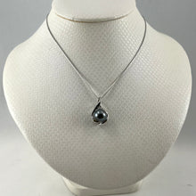 Load image into Gallery viewer, Embrace Black Tahitian Pearl Pendant
