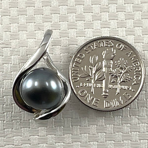 Embrace Black Tahitian Pearl Pendant
