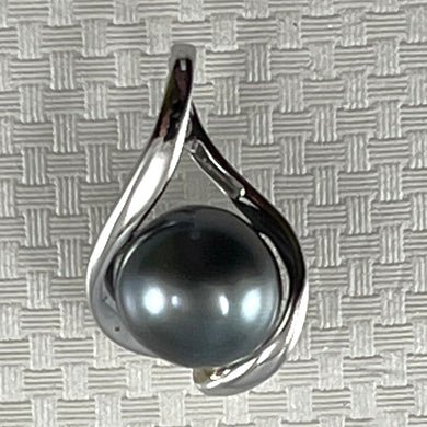 Embrace Black Tahitian Pearl Pendant