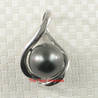 Embrace Silver-Green Tahitian Pearl Pendant