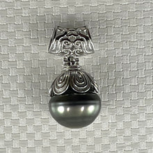 Load image into Gallery viewer, 92T0811-Genuine-Baroque-Nature-Black-Tahitian-Pearl-Silver-Cup-Pendant-Necklace