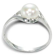Load image into Gallery viewer, Solid Sterling Silver .925 White Cultured Pearl Solitaire Ring