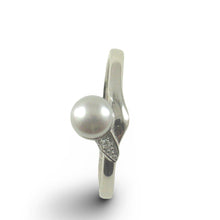 Load image into Gallery viewer, Solid Sterling Silver .925 Silver-Tone Freshwater Pearl &amp; Cubic Zirconia Accent Ring