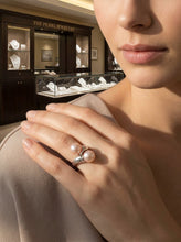 Load image into Gallery viewer, Solid Sterling Silver .925 Twin Pink Freshwater Pearl Cocktail Ring