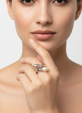Load image into Gallery viewer, Solid Sterling Silver .925 Twin Peach &amp; Pink Freshwater Pearl Cocktail Ring