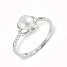 Load image into Gallery viewer, Solid Sterling Silver .925 Flower-Design White Freshwater Pearl Solitaire Ring
