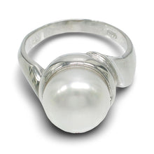 Load image into Gallery viewer, Solid Sterling Silver .925 White 9–10 mm Freshwater Pearl Solitaire Ring