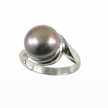 Load image into Gallery viewer, Solid Silver .925 9–10 mm Black-Grey Freshwater Pearl Solitaire Ring