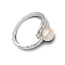 Load image into Gallery viewer, Solid Sterling Silver .925 Pink Freshwater Pearl Solitaire Ring