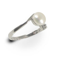 Load image into Gallery viewer, Solid Sterling Silver .925 Twin-Line Freshwater Pearl Solitaire Ring