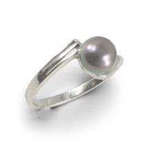 Load image into Gallery viewer, Solid Sterling Silver .925 Twin-Line Black Freshwater Pearl Solitaire Ring