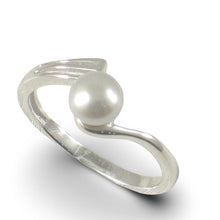 Load image into Gallery viewer, Solid Sterling Silver .925 Silver-Tone Freshwater Pearl Solitaire Ring