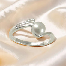 Load image into Gallery viewer, Solid Sterling Silver .925 Silver-Tone Freshwater Pearl Solitaire Ring