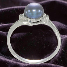 Load image into Gallery viewer, Solid Sterling Silver .925 Blue-Gray Freshwater Pearl with CZ Accent Ring
