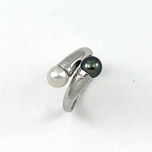 Load image into Gallery viewer, 9300194 TWIN BLACK &amp; WHITE CULTURED PEARL COCKTAIL RING