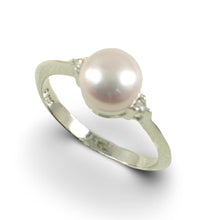 Load image into Gallery viewer, Solid Silver .925 Lavender-Pearl Solitaire CZ Ring