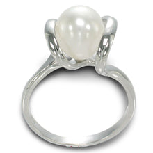 Load image into Gallery viewer, Classic .925 Sterling Silver White Pearl Ring