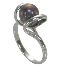 Load image into Gallery viewer, Classic .925 Sterling Silver Black-Peacock Pearl Ring