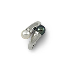 Load image into Gallery viewer, Solid Sterling Silver .925 Twin Black &amp; White Freshwater Cultured Pearl Cocktail Ring