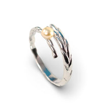 Load image into Gallery viewer, Solid Sterling Silver .925 Peach Freshwater Cultured Pearl Wheat-Style Adjustable Ring