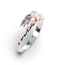 Load image into Gallery viewer, Solid Sterling Silver .925 Pink Freshwater Cultured Pearl Wheat-Style Adjustable Ring