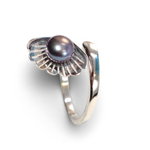 Load image into Gallery viewer, Solid Silver .925 Black-Gray Freshwater Pearl Shell-Style Adjustable Ring