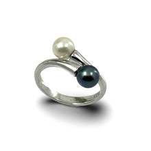 Load image into Gallery viewer, Twin AAA Black &amp; White Freshwater Pearl Cocktail Ring – .925 Sterling Silver