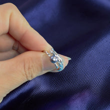 Load image into Gallery viewer, Adjustable Wheat-Style Black Pearl Ring – .925 Sterling Silver