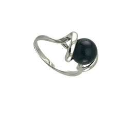 Load image into Gallery viewer, Sterling Silver Black Onyx Solitaire Ring
