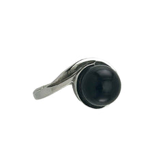 Load image into Gallery viewer, Sterling Silver Black Onyx Solitaire Ring
