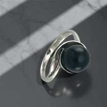 Load image into Gallery viewer, Sterling Silver Black Onyx Solitaire Ring