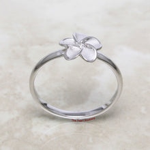 Load image into Gallery viewer, 9330030-Tradition-Hawaiian-Jewelry-Solid-Sterling-Silver-Plumeria-Flower-Ring