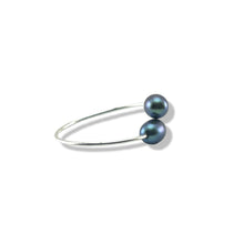 Load image into Gallery viewer, Solid Sterling Silver .925 Twin Black Freshwater Pearl Cocktail Ring