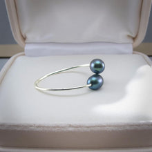 Load image into Gallery viewer, Solid Sterling Silver .925 Twin Black Freshwater Pearl Cocktail Ring