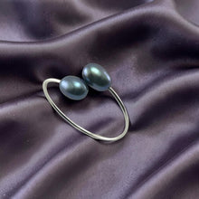 Load image into Gallery viewer, Solid Sterling Silver .925 Twin Black Freshwater Pearl Cocktail Ring