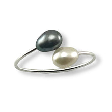 Load image into Gallery viewer, Solid Sterling Silver .925 Twin Black &amp; White Freshwater Pearl Cocktail Ring