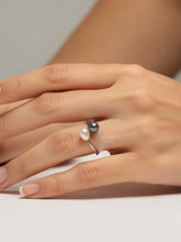 Load image into Gallery viewer, Solid Sterling Silver .925 Twin Black &amp; White Freshwater Pearl Cocktail Ring