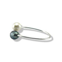 Load image into Gallery viewer, Solid Sterling Silver .925 Twin Black &amp; White Freshwater Pearl Cocktail Ring