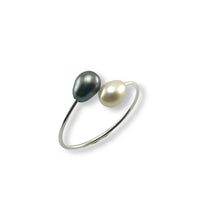 Load image into Gallery viewer, Solid Sterling Silver .925 Twin Black &amp; White Freshwater Pearl Cocktail Ring