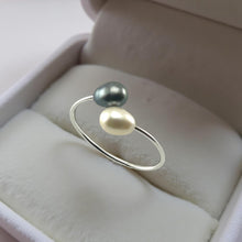 Load image into Gallery viewer, Solid Sterling Silver .925 Twin Black &amp; White Freshwater Pearl Cocktail Ring