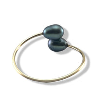 Load image into Gallery viewer, Gold-Filled Freshwater Pearl Twin Black Bypass Ring