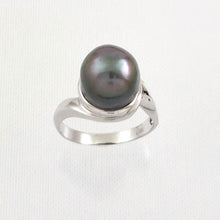 Load image into Gallery viewer, Solid Sterling Silver .925 Black Tahitian Pearl Solitaire Ring