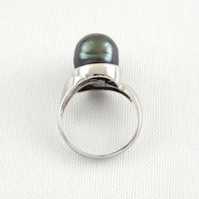 Load image into Gallery viewer, Solid Sterling Silver .925 Black Tahitian Pearl Solitaire Ring