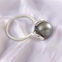 Load image into Gallery viewer, Solid Sterling Silver .925 Silver-Grey Tahitian Pearl Wrap Ring