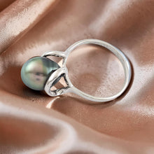 Load image into Gallery viewer, Solid Sterling Silver .925 Green-Grey Tahitian Pearl Wrap Ring