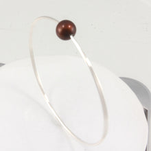 Load image into Gallery viewer, 9400233-Hand-Crafted-Sterling-Silver-Wire-Chocolate-Freshwater-Pearl-Bangle