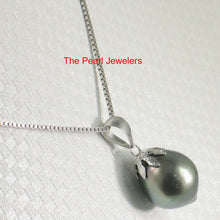 Load image into Gallery viewer, Baroque Black Tahitian Pearl Flower Cap Pendant 14k